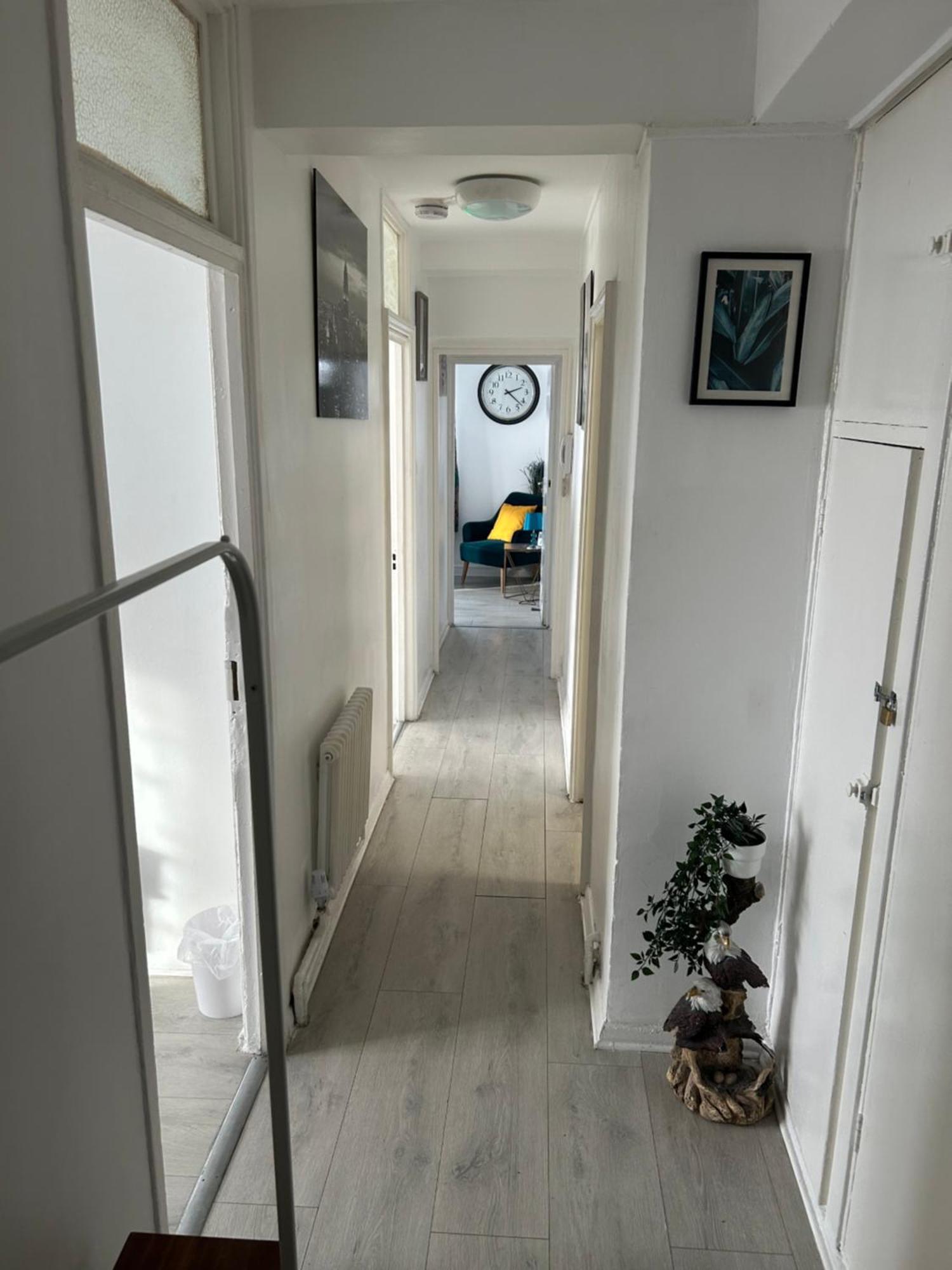 Cosy 2-Bedroom Flat In Finsbury Park, Modern, Convenient & Close To Central London! Exterior foto